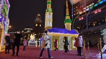 Москву к новогодним праздникам украсят тысячи световых конструкций