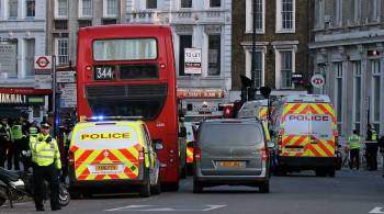 Полиция в Лондоне застрелила вооруженного мужчину