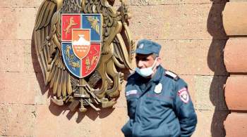 Президент Армении уволил первого замглавы оперативного управления генштаба