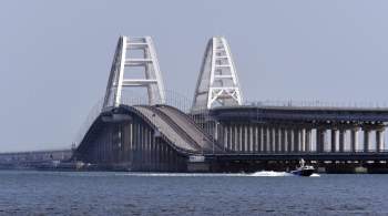 На Крымском мосту второй раз за день перекрыли движение автотранспорта 
