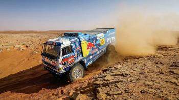 Экипаж Сотникова выиграл этап ралли-рейда  Дакар  в зачете грузовиков