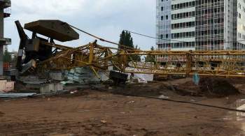 В Татарстане упал башенный кран, погибла женщина