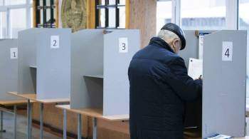Избиратели в Бишкеке пожаловались на сложности с партийными списками