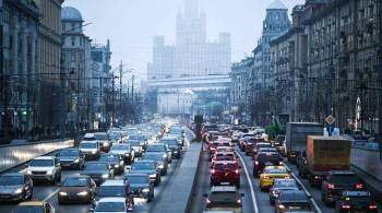 Московских водителей предупредили о максимальных перед Новым годом пробках