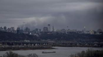 Украинские власти сообщили о мощных взрывах в подконтрольном ВСУ Херсоне 