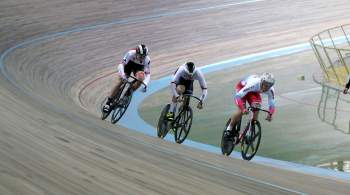Олимпийский чемпион вылетел с велотрека в толпу и попал в больницу