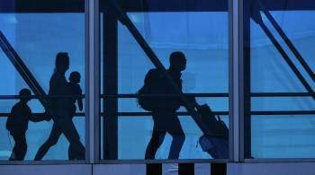 В московских аэропортах задержали и отменили более 160 рейсов