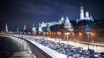 Москвичей призывают отказаться от поездок на авто из-за непогоды