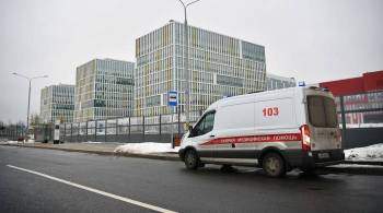 Большинство сотрудников московской скорой помощи привились от COVID-19