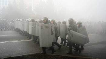 В Алма-Ате вновь начались столкновения митингующих и полиции