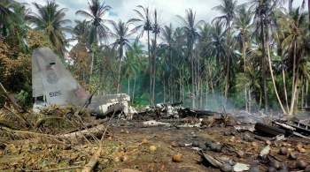 Число жертв крушения самолета ВВС на Филиппинах достигло 50 человек