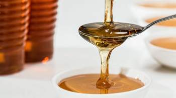 Диетолог объяснил, опасно ли нагревать мед 