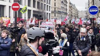 Число задержанных на митинге в Париже против реформы выросло до 217 человек