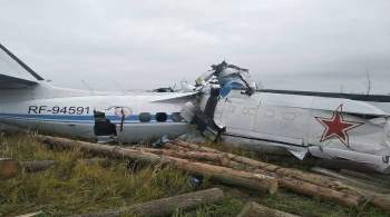 Появились первые кадры с места крушения самолета в Татарстане