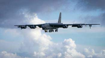Интенсивность полетов бомбардировщиков США у границ России выросла на 40%