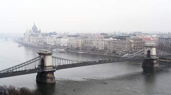 Венгрия не присоединилась к сносу советских памятников, заявил посол