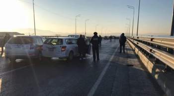 На мосту под Владивостоком произошло шесть аварий с участием 38 машин