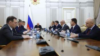 Правительство выделит более 11 миллиардов рублей на зарплаты бюджетникам 
