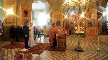 РПЦ намерена защищать традиционный брак вместе с католиками, заявил Легойда