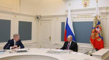 Врио смоленского губернатора передал Путину фото Героя России Бичаева 