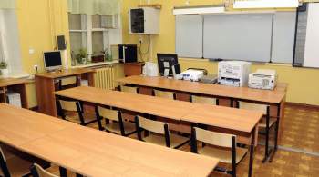 В Челябинской области отстранили учителя, ставившего ученика на колени