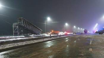 В Нижегородской области грузовик обрушил пешеходный мост на трассе 