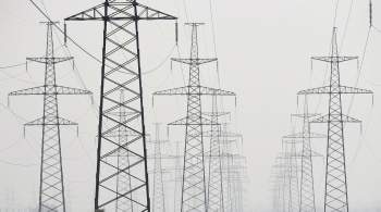 В 104 населенных пунктах в Омской области пропало электричество из-за ветра