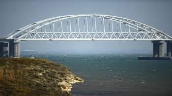 По Крымскому мосту прошли 13 поездов, сообщила  Гранд Сервис Экспресс 