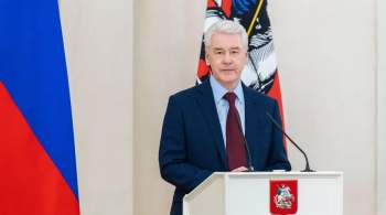 Медведев вручил Собянину премию  Юрист года  