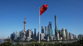 В Китае начал раскачиваться 300-метровый небоскреб