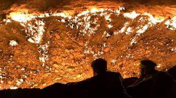 Бердымухамедов решил потушить газовый кратер  Врата ада 