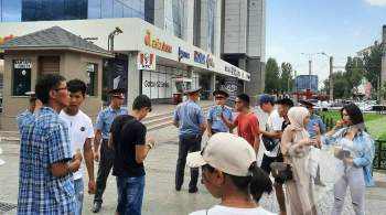 СМИ: из ЦУМа в Бишкеке эвакуируют людей из-за сообщений о бомбе в туалете