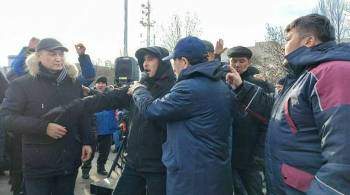 Погранслужба Киргизии готова принять меры из-за протестов в Казахстане
