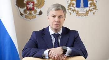 Губернатор Ульяновской области вручил ключи от 46 школьных автобусов 