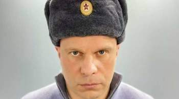 Депутату Рады вручили повестку в суд из-за шапки с советской символикой