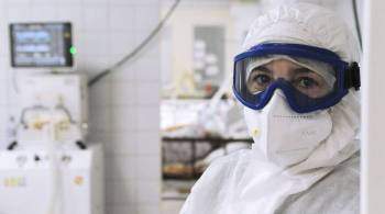 Глава  Вектора  заявил об опасности заболеть COVID-19 и Эболой одновременно