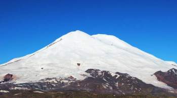 На Эльбрусе спасли получившую травмы альпинистку