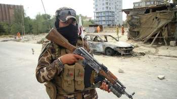 При взрыве в Афганистане погиб разведчик  Талибана *, сообщил источник