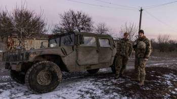 ВСУ перебрасывают в Донбасс топливо и боеприпасы, заявили в ДНР