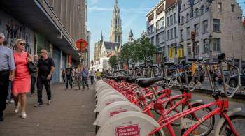 В Бельгии пешеходам разрешили ходить по проезжей части