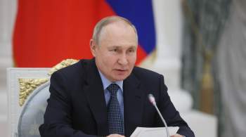 Путин призвал продумать меры по увеличению вывоза лесной продукции