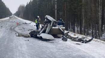 Под Красноярском в ДТП с грузовиком погибли три человека