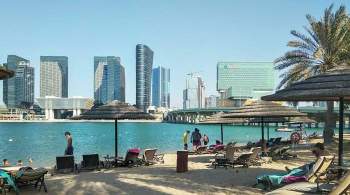 Власти Абу-Даби разрешили бесплатно вакцинировать туристов