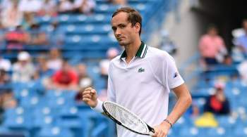 Медведев вышел в четвертый круг турнира в Индиан-Уэллсе