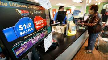 Женщина по ошибке выиграла в лотерее крупную сумму