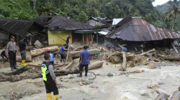 В Индонезии погибли не менее пяти человек из-за наводнения
