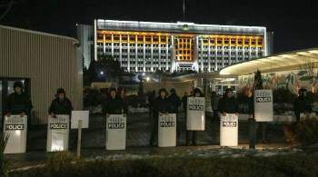 Политолог: власти Казахстана совершили  страхующий ход  в разгар протестов