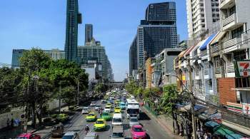 В Бангкоке начались автомобильные протесты против правительства