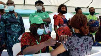 Нигерия уничтожит миллион доз вакцин против COVID-19 компании AstraZeneca
