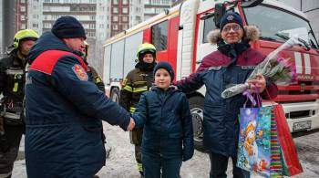 Московские пожарные и спасатели исполнили желание восьмилетнего мальчика